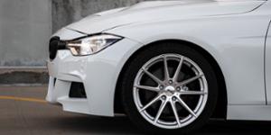 BMW 330i